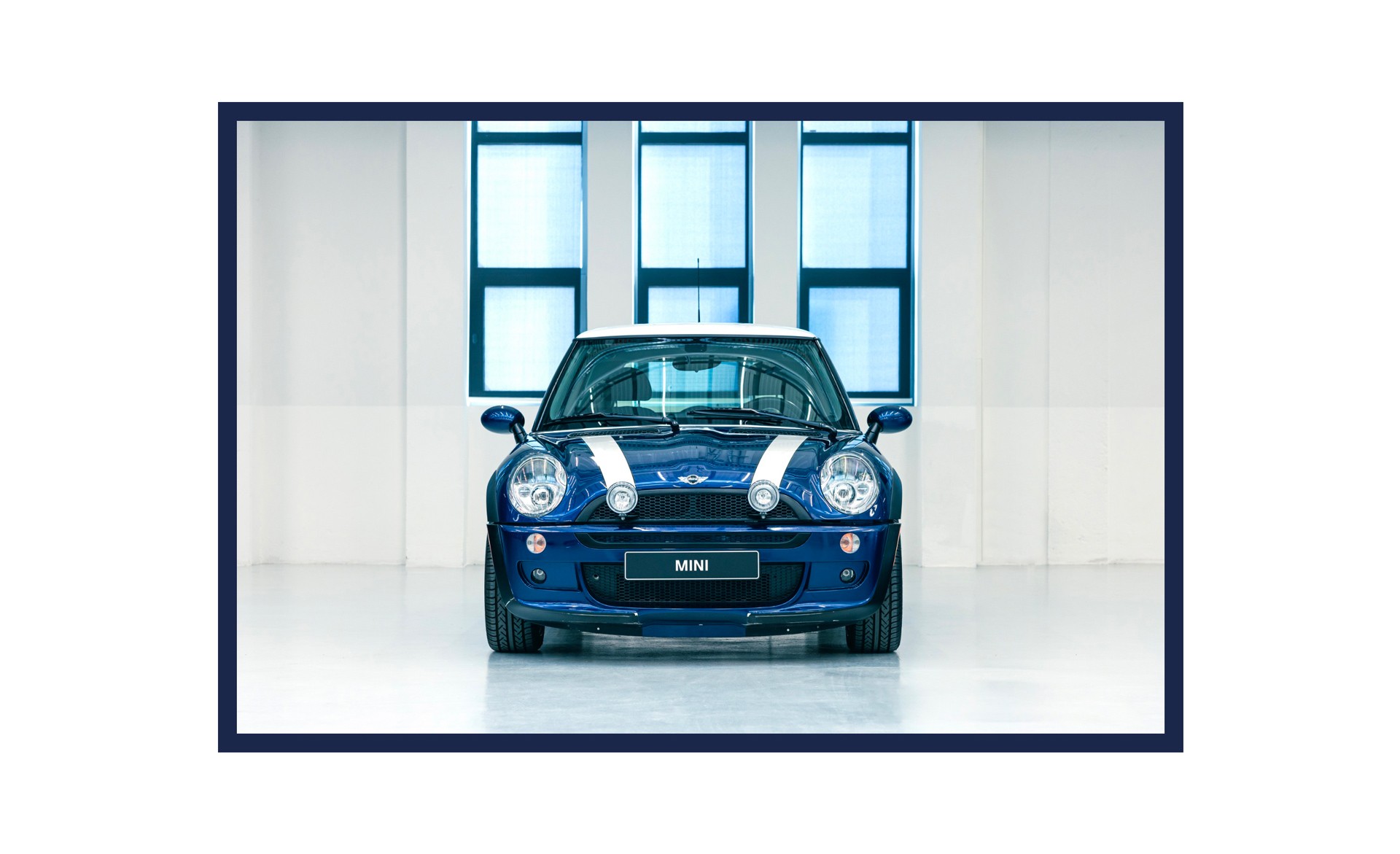 A MINI Cooper used in the film „The Italian Job” (2003).